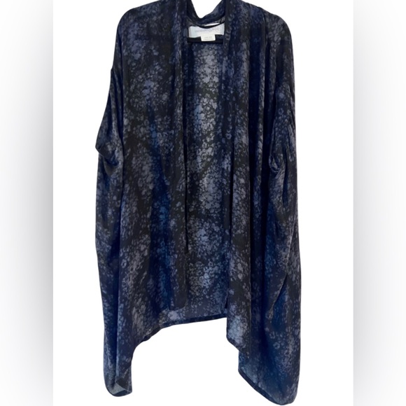 NORDSTROM TREASURE AND BOND BLACK AND GREY FLORAL KIMONO OS - Picture 2 of 3